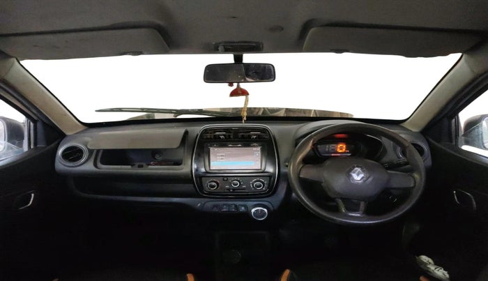2018 Renault Kwid RXT 1.0 AMT (O), CNG, Automatic, 80,557 km, interior