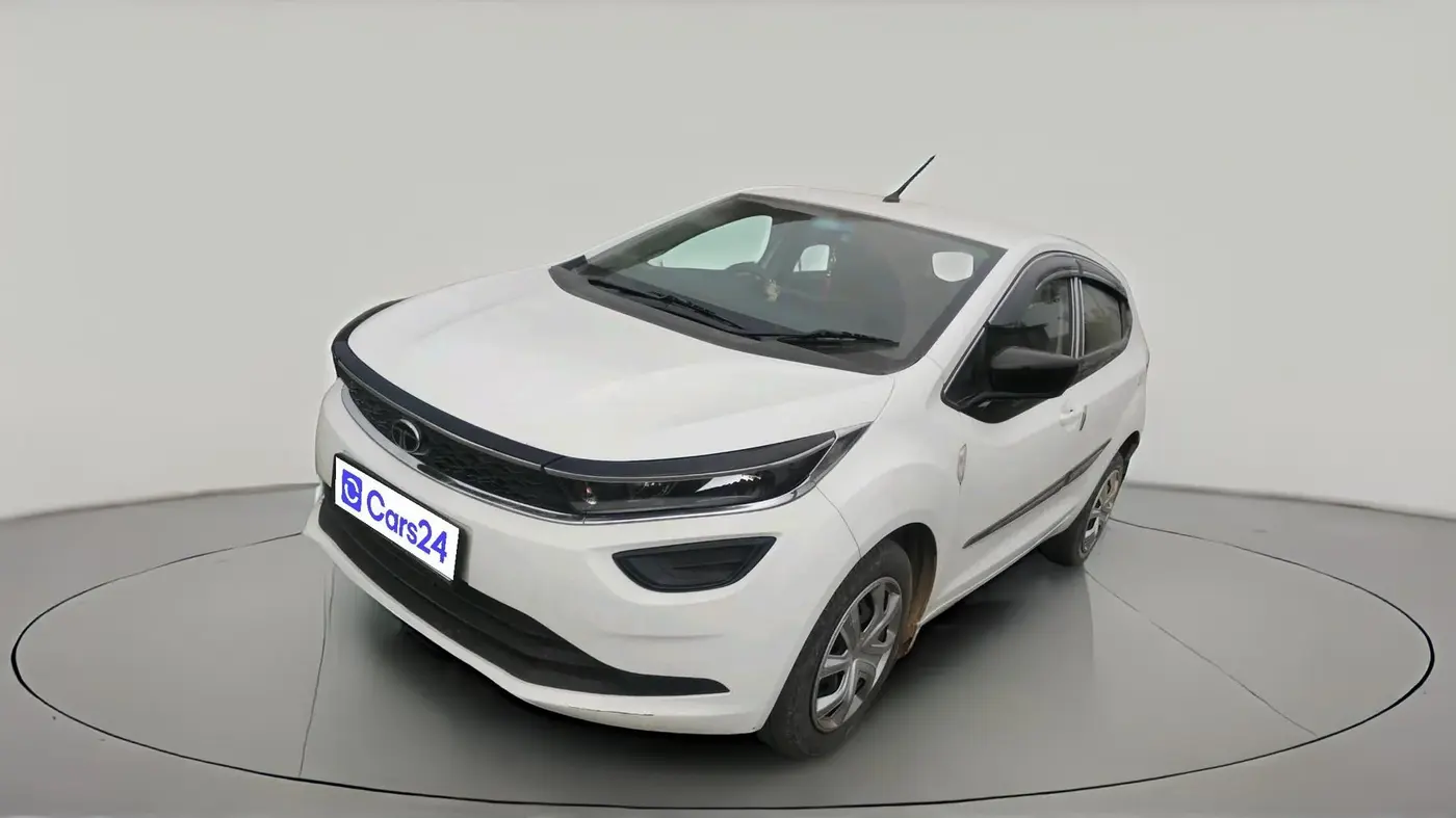 2024 Tata ALTROZ XM PLUS CNG, CNG, Manual, 29,889 km, exterior