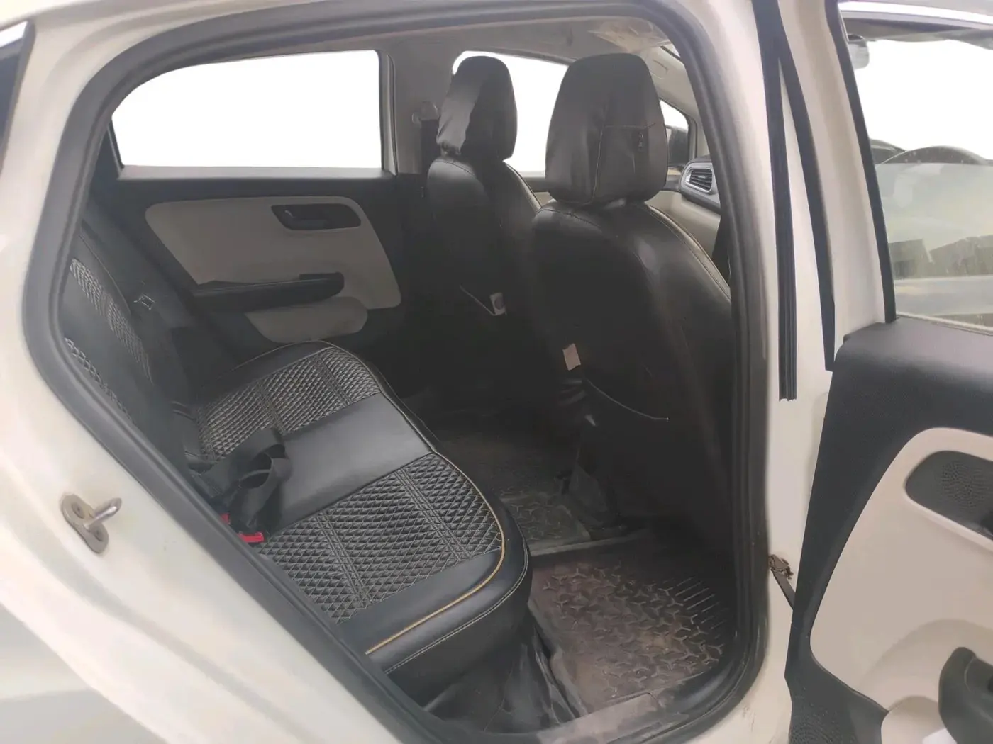 2024 Tata ALTROZ XM PLUS CNG, CNG, Manual, 29,889 km, interior