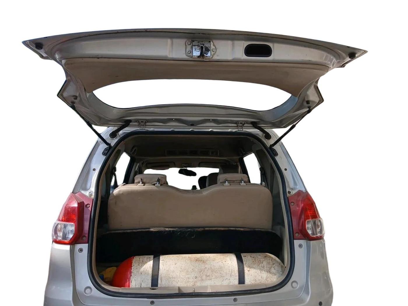 2013 Maruti Ertiga ZXI, CNG, Manual, 66,861 km, exterior