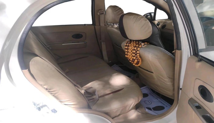 2011 Chevrolet Spark LT 1.0, Petrol, Manual, 31,958 km, interior