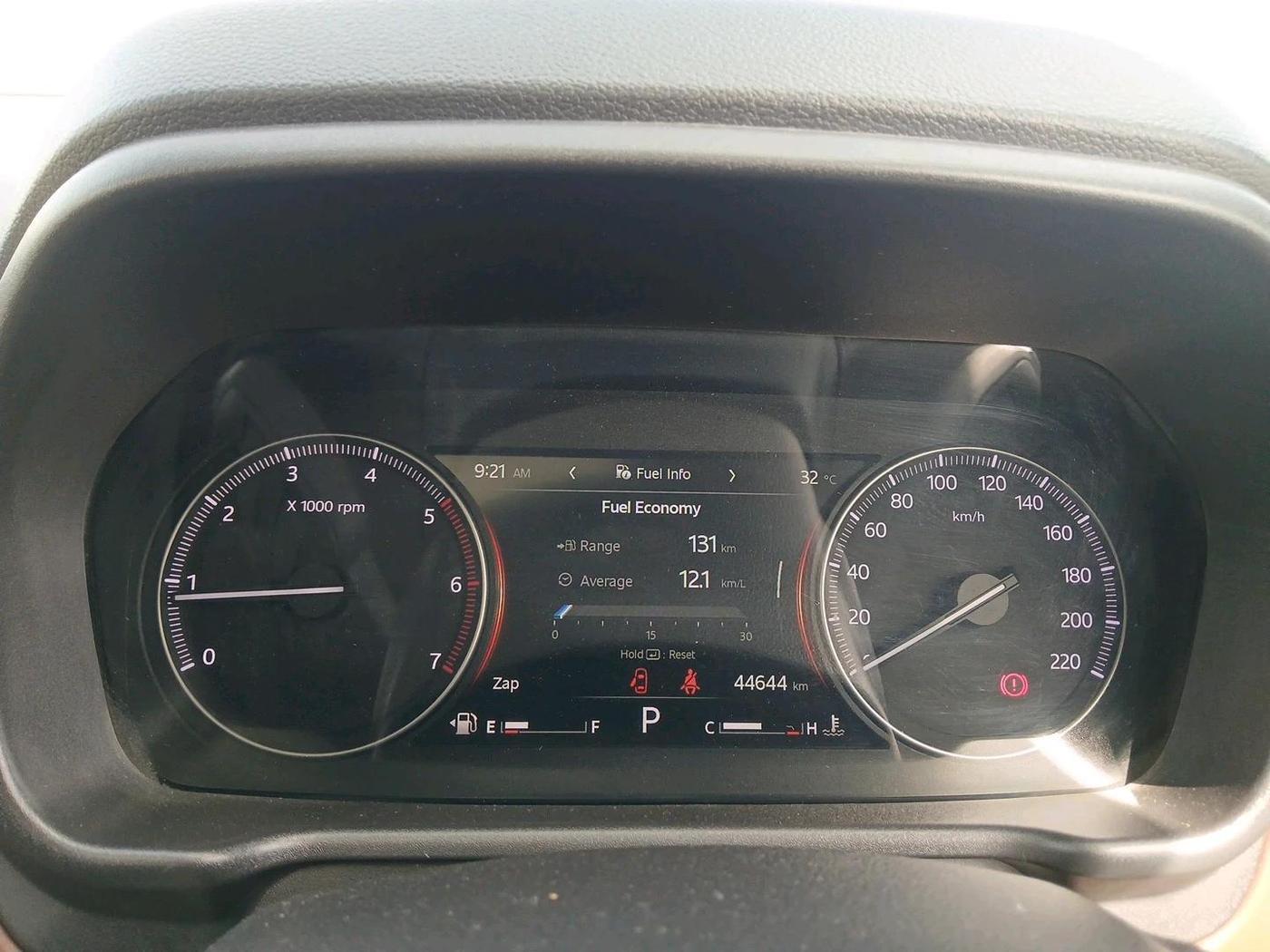2024 Mahindra SCORPIO-N Z8 Select Diesel AT 2WD, Diesel, Automatic, 44,644 km, interior
