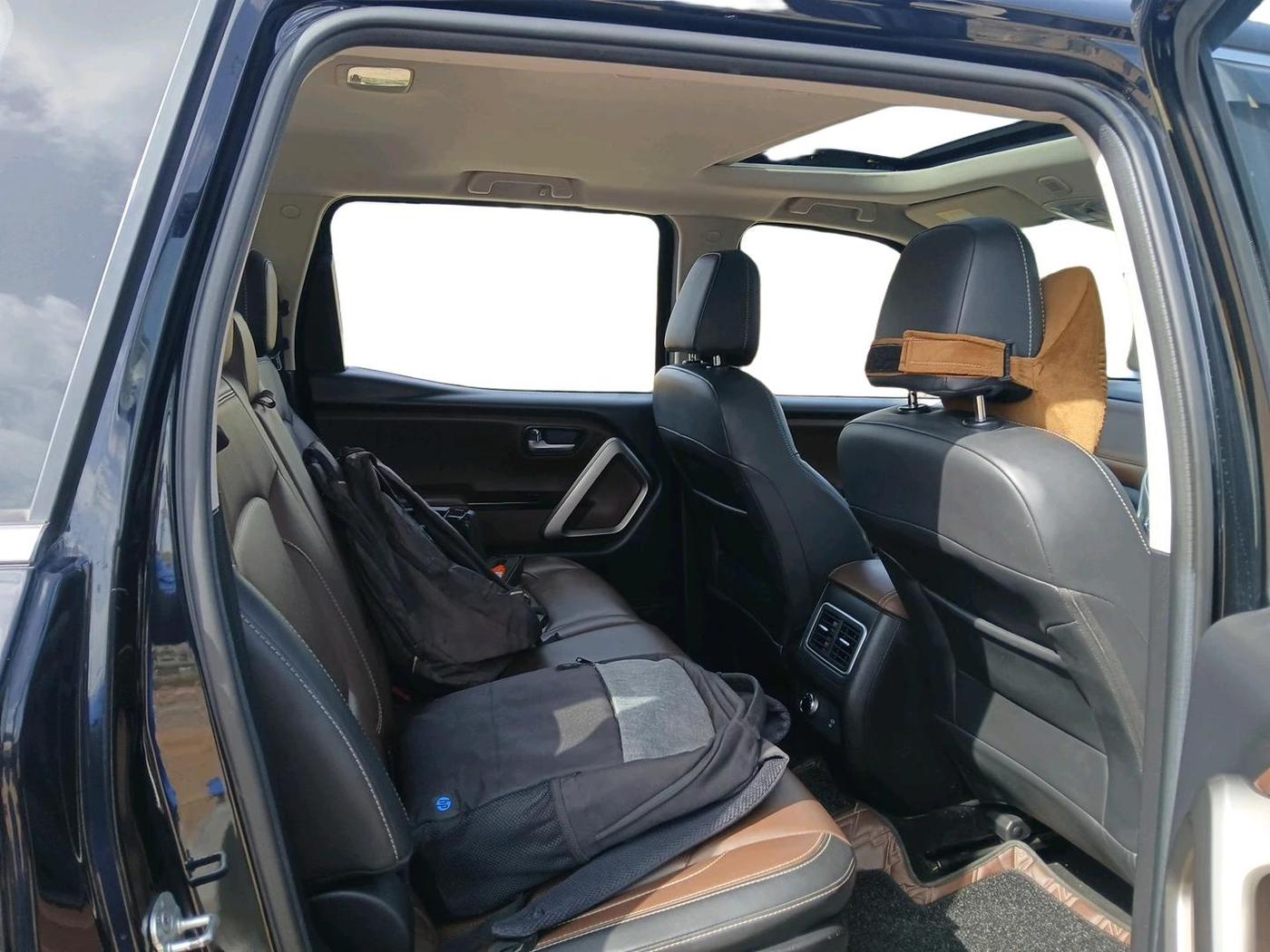 2024 Mahindra SCORPIO-N Z8 Select Diesel AT 2WD, Diesel, Automatic, 44,644 km, interior