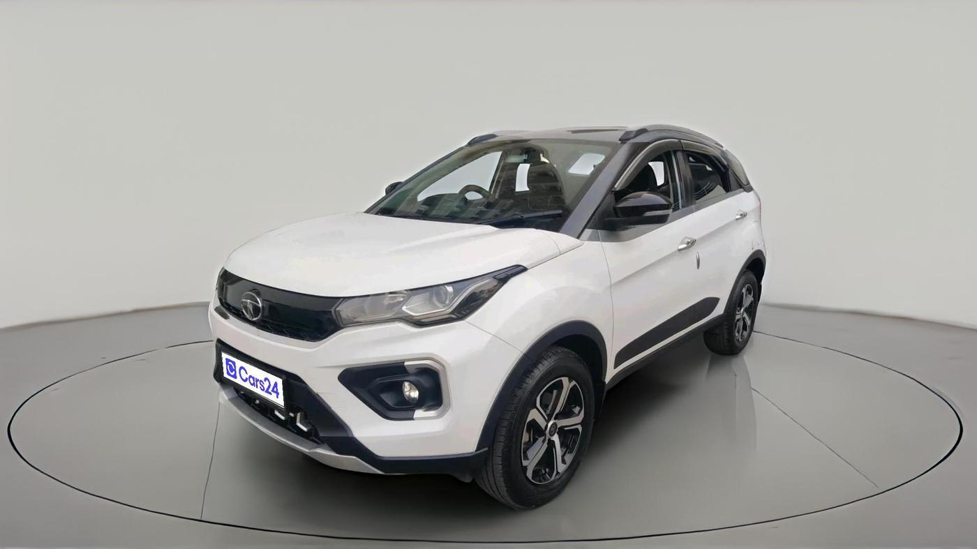 2022 Tata NEXON XZA PLUS DIESEL, Diesel, Automatic, 40,612 km, exterior