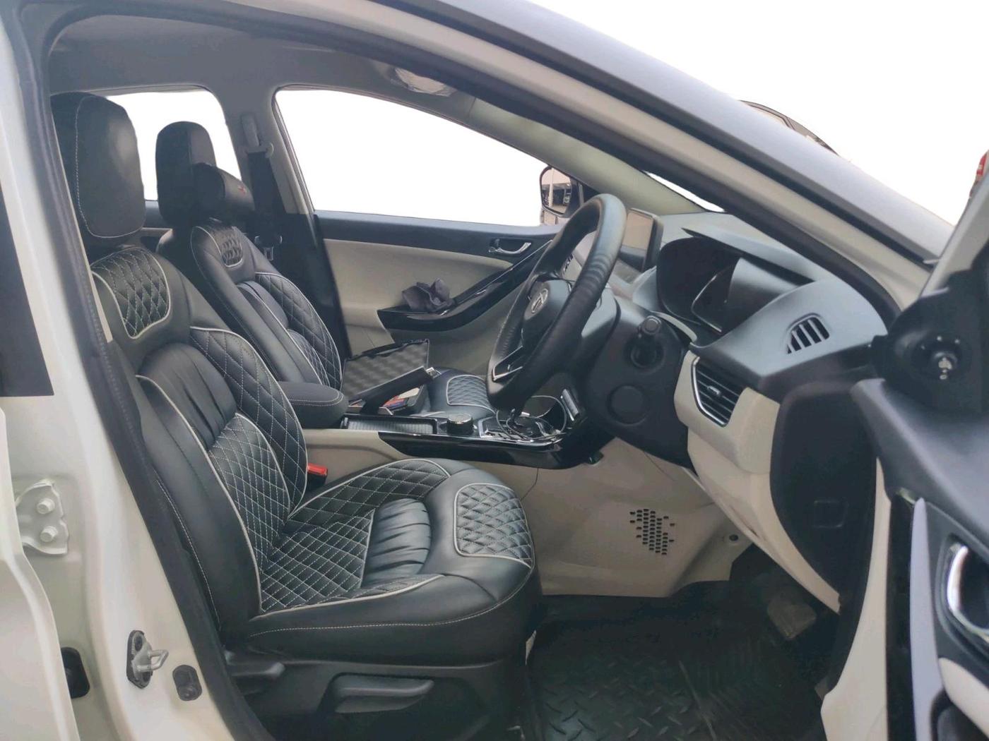 2022 Tata NEXON XZA PLUS DIESEL, Diesel, Automatic, 40,612 km, interior