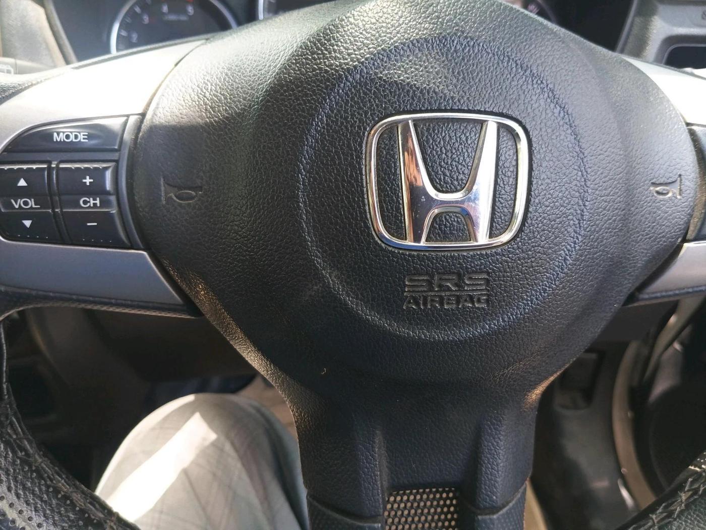 2016 Honda BR-V 1.5L I- DTEC V, Diesel, Manual, 1,93,554 km, interior