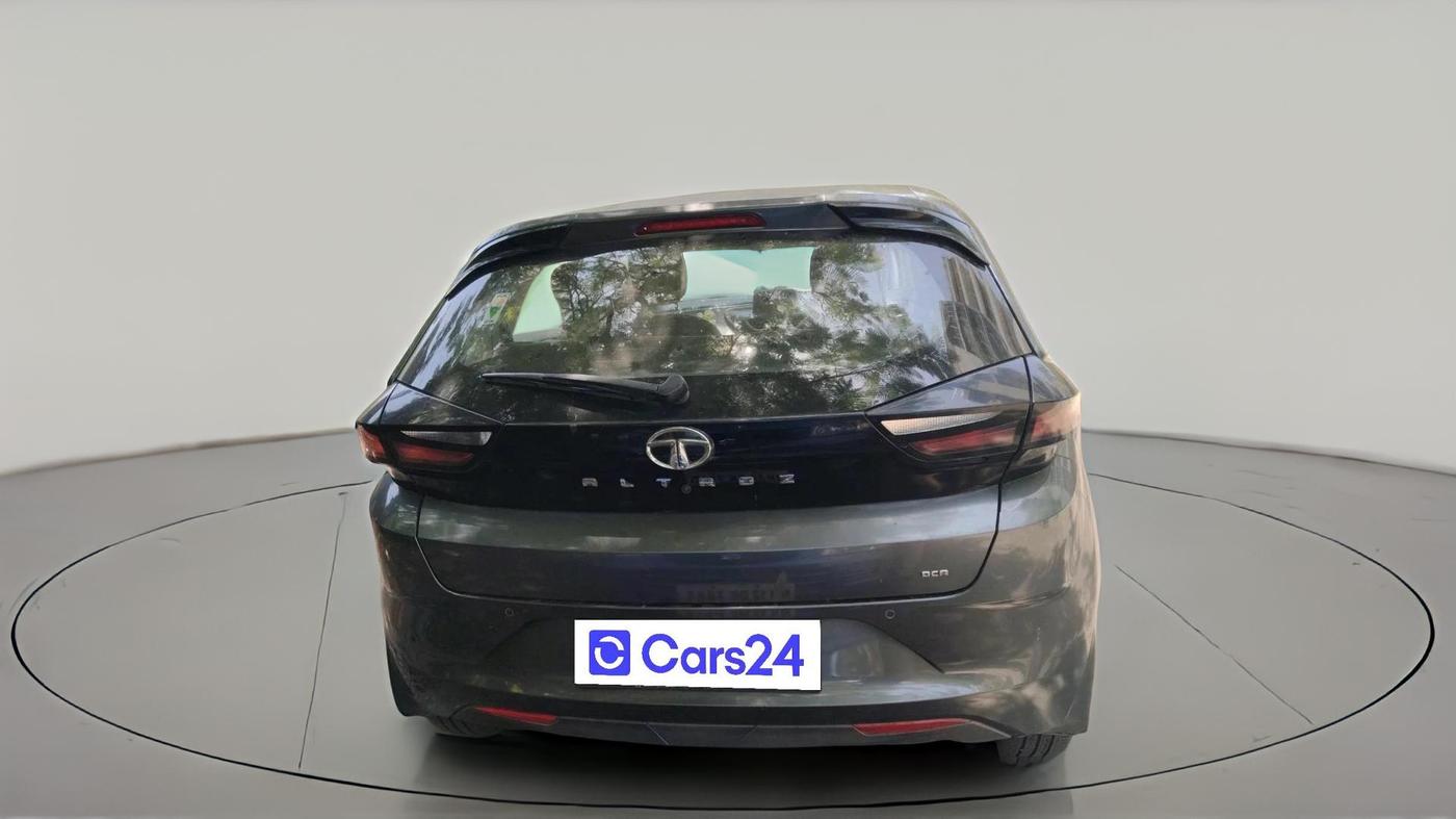 2023 Tata ALTROZ XZA, Petrol, Automatic, 30,476 km, exterior