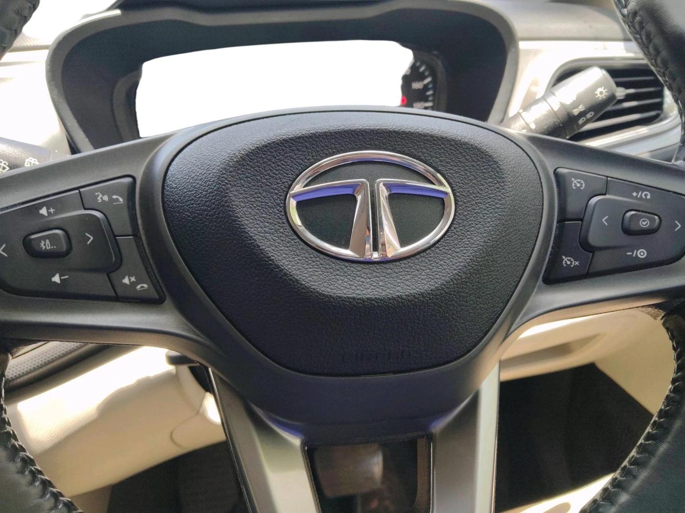 2023 Tata ALTROZ XZA, Petrol, Automatic, 30,476 km, interior