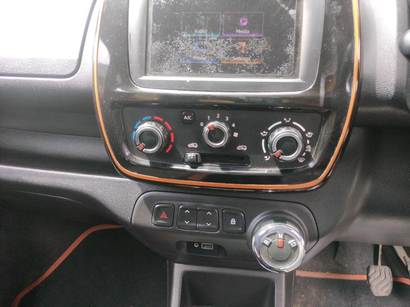 2019 Renault Kwid CLIMBER 1.0 AMT, Petrol, Automatic, 66,944 km, interior