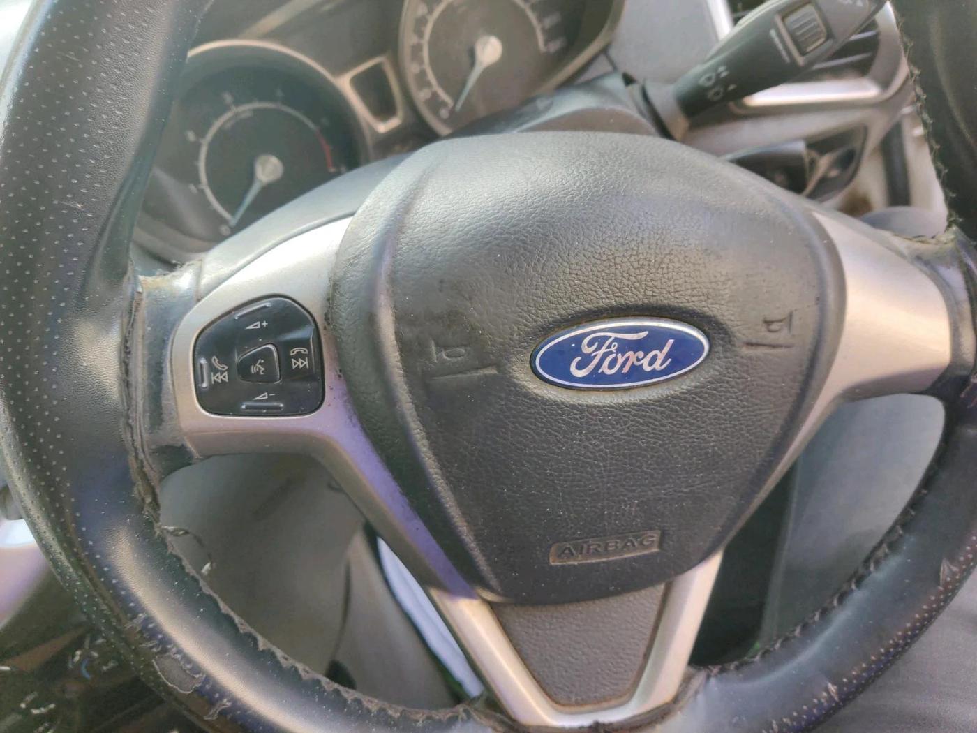 2014 Ford Ecosport TITANIUM 1.5L DIESEL, Diesel, Manual, 9,99,999 km, interior