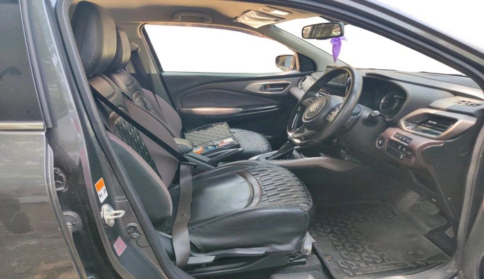 2023 Maruti FRONX ALPHA 1.0L TURBO 6 AT, Petrol, Automatic, 25,182 km, interior