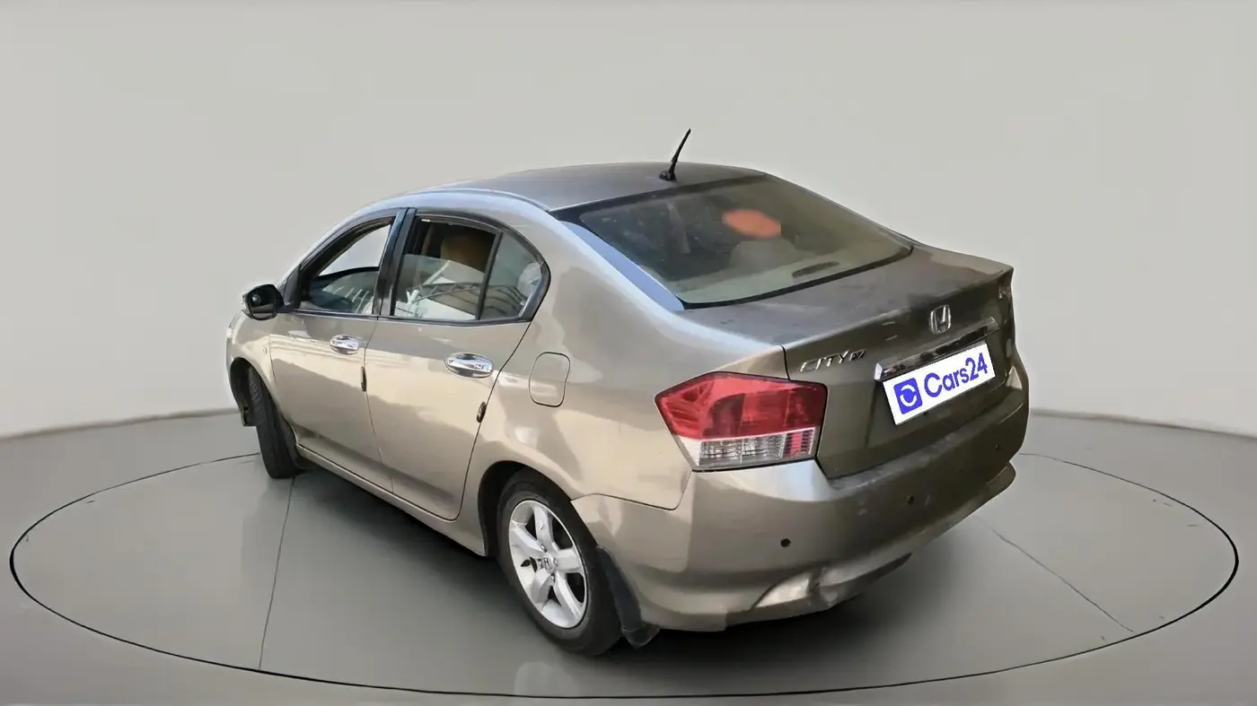 2010 Honda City 1.5L I-VTEC V AT, CNG, Automatic, 1,36,499 km, exterior