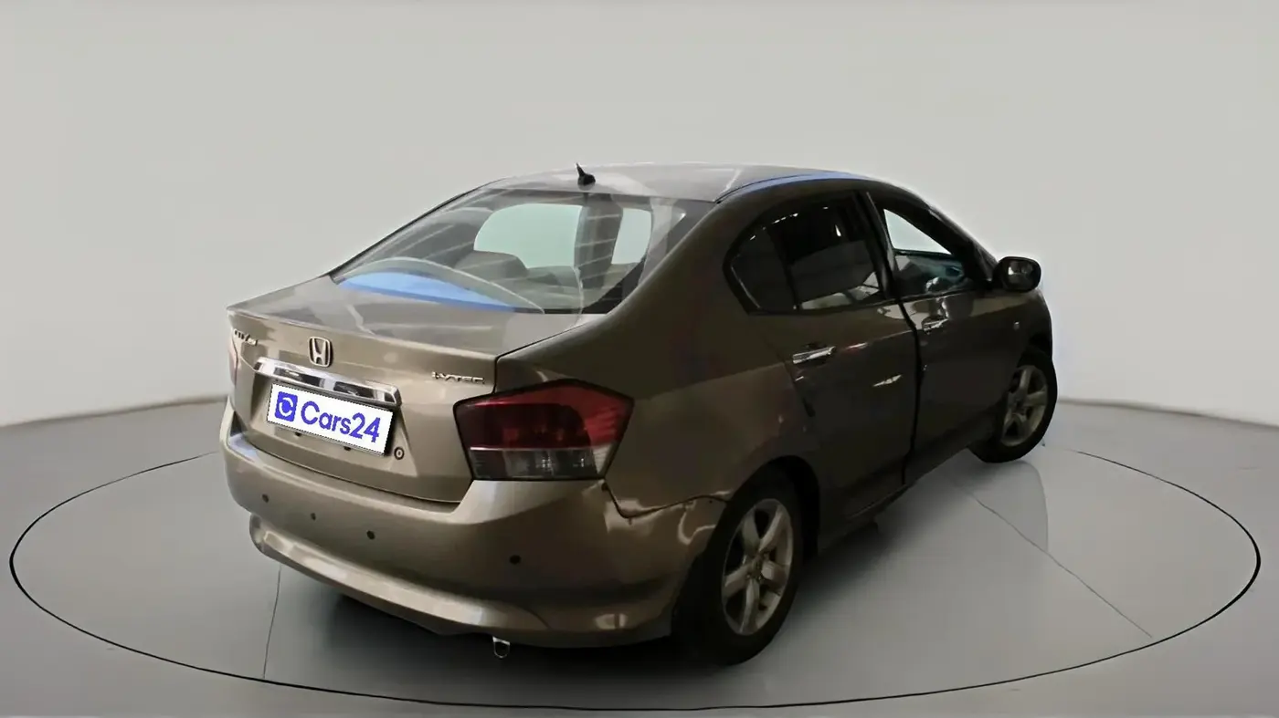2010 Honda City 1.5L I-VTEC V AT, CNG, Automatic, 1,36,499 km, exterior