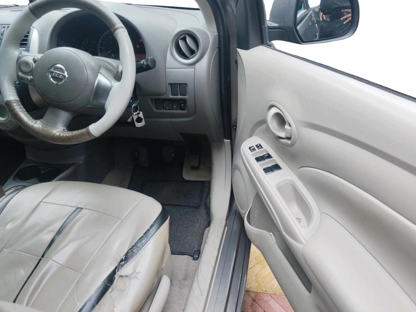 2013 Nissan Sunny XL, Petrol, Manual, 78,952 km, interior