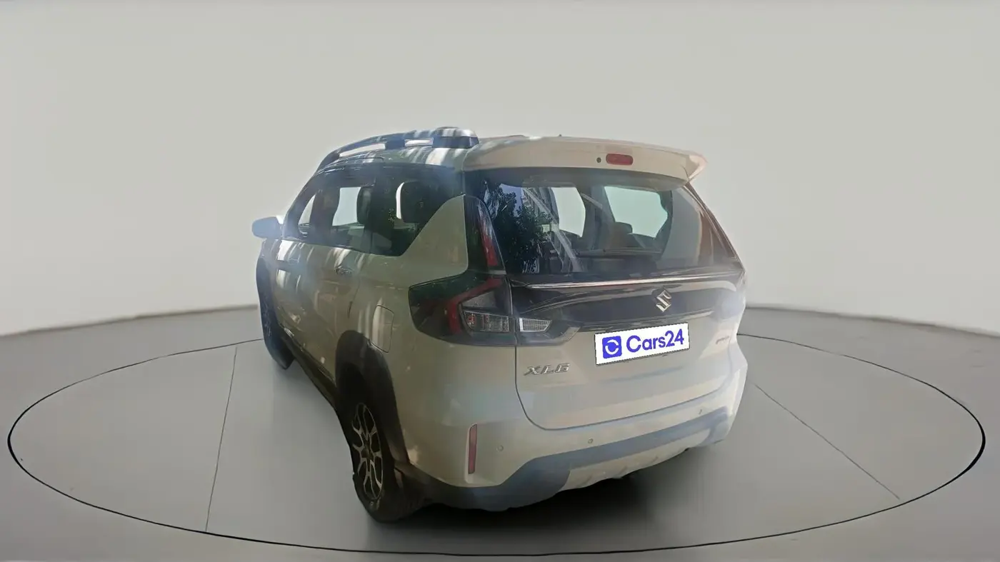 2022 Maruti XL6 ALPHA MT, Petrol, Manual, 8,524 km, exterior