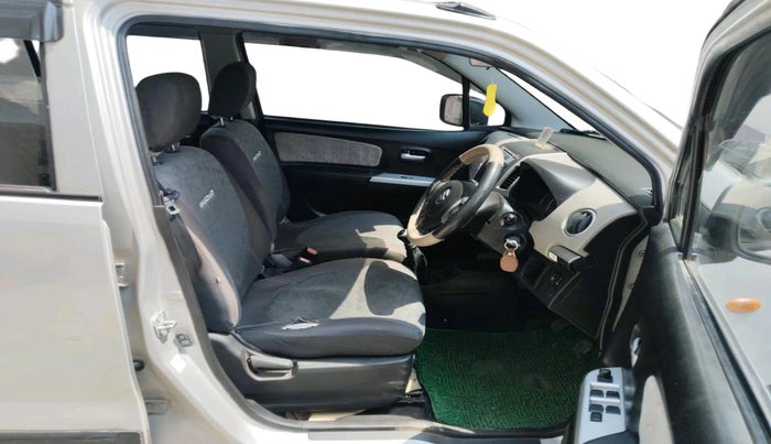 2015 Maruti Wagon R 1.0 VXI, Petrol, Manual, 1,00,494 km, interior