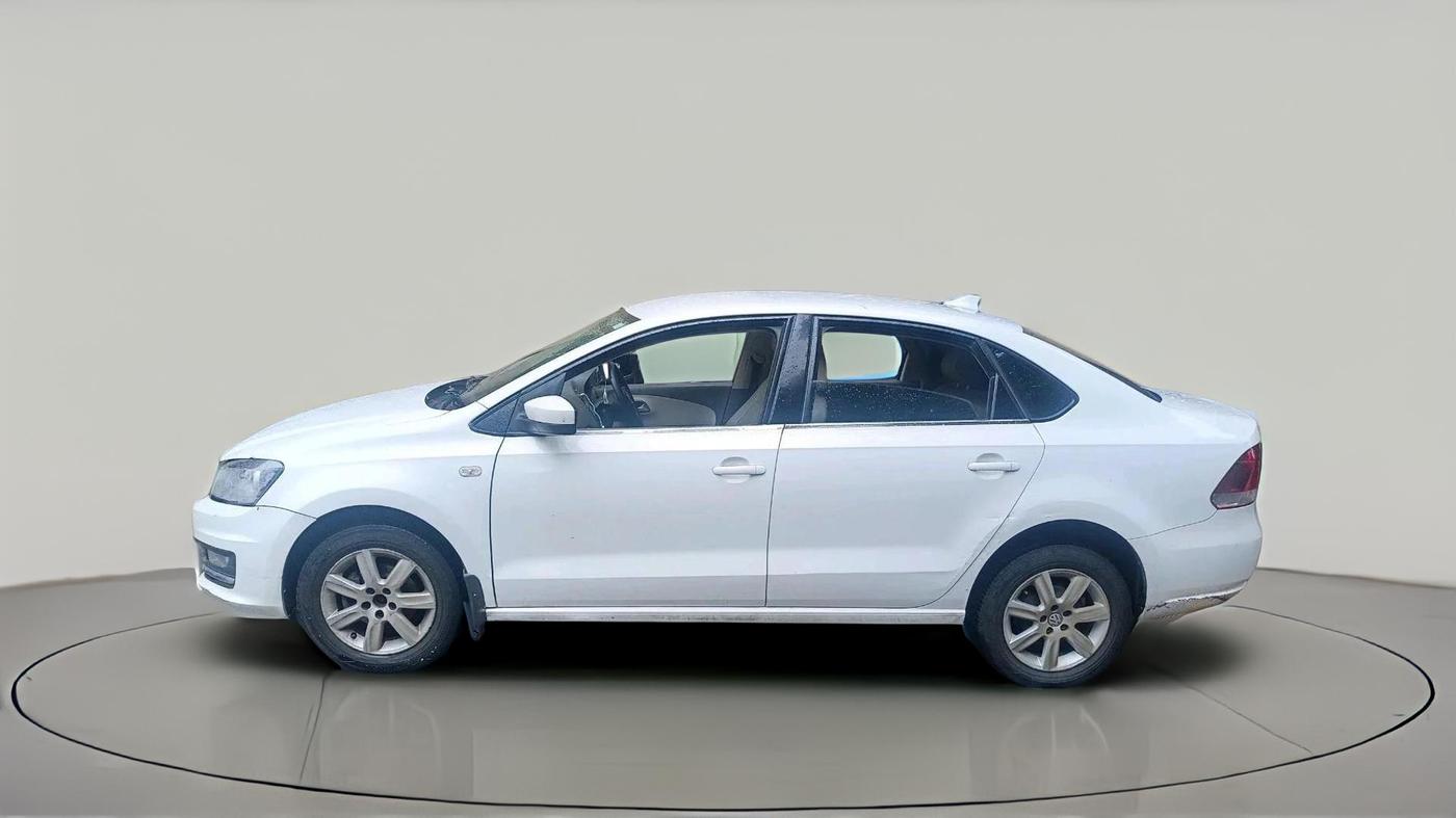 2013 Volkswagen Vento HIGHLINE DIESEL 1.6, Diesel, Manual, 91,645 km, exterior