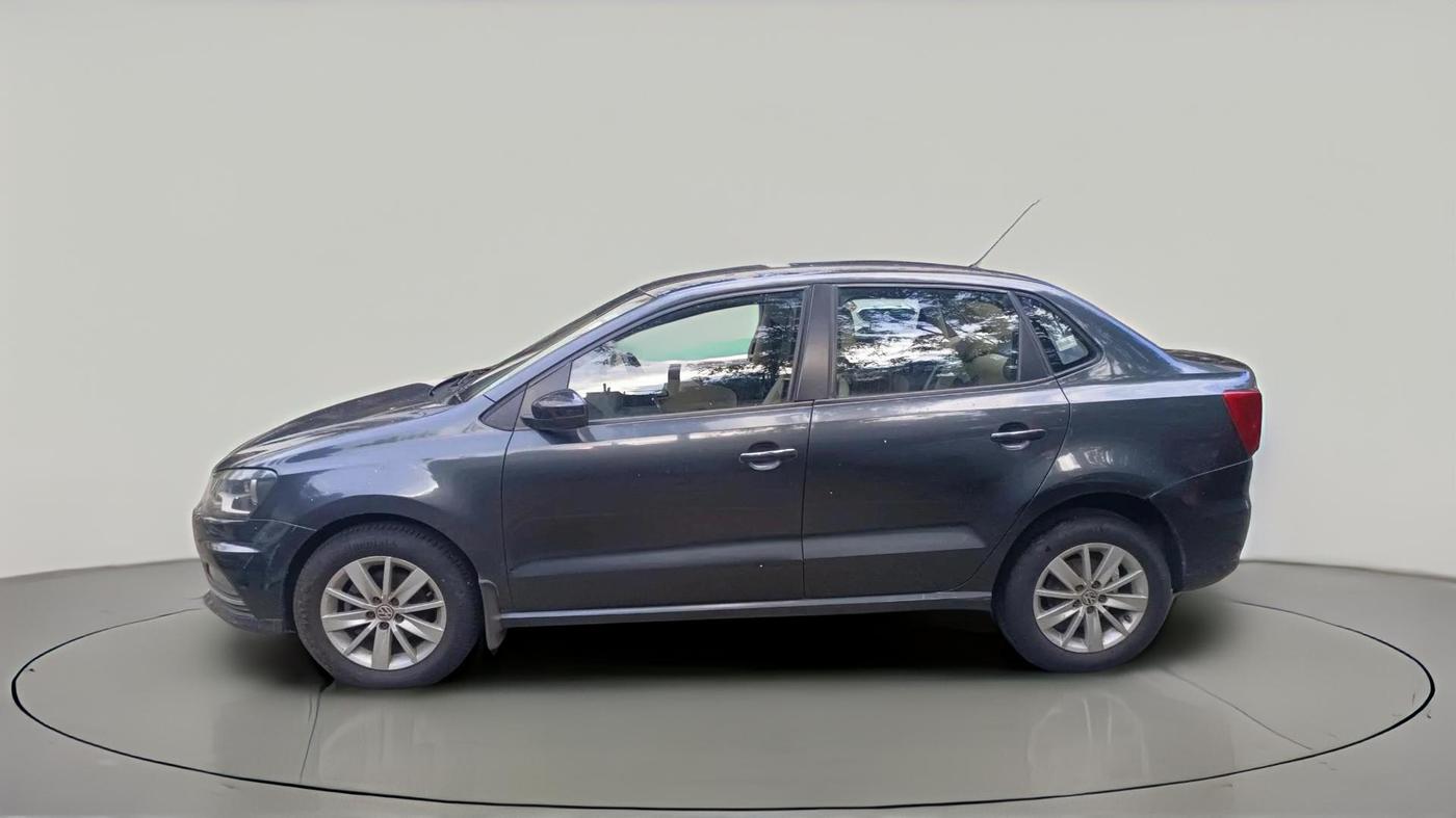 2016 Volkswagen Ameo HIGHLINE DSG 1.5 DIESEL , Diesel, Automatic, 1,25,971 km, exterior