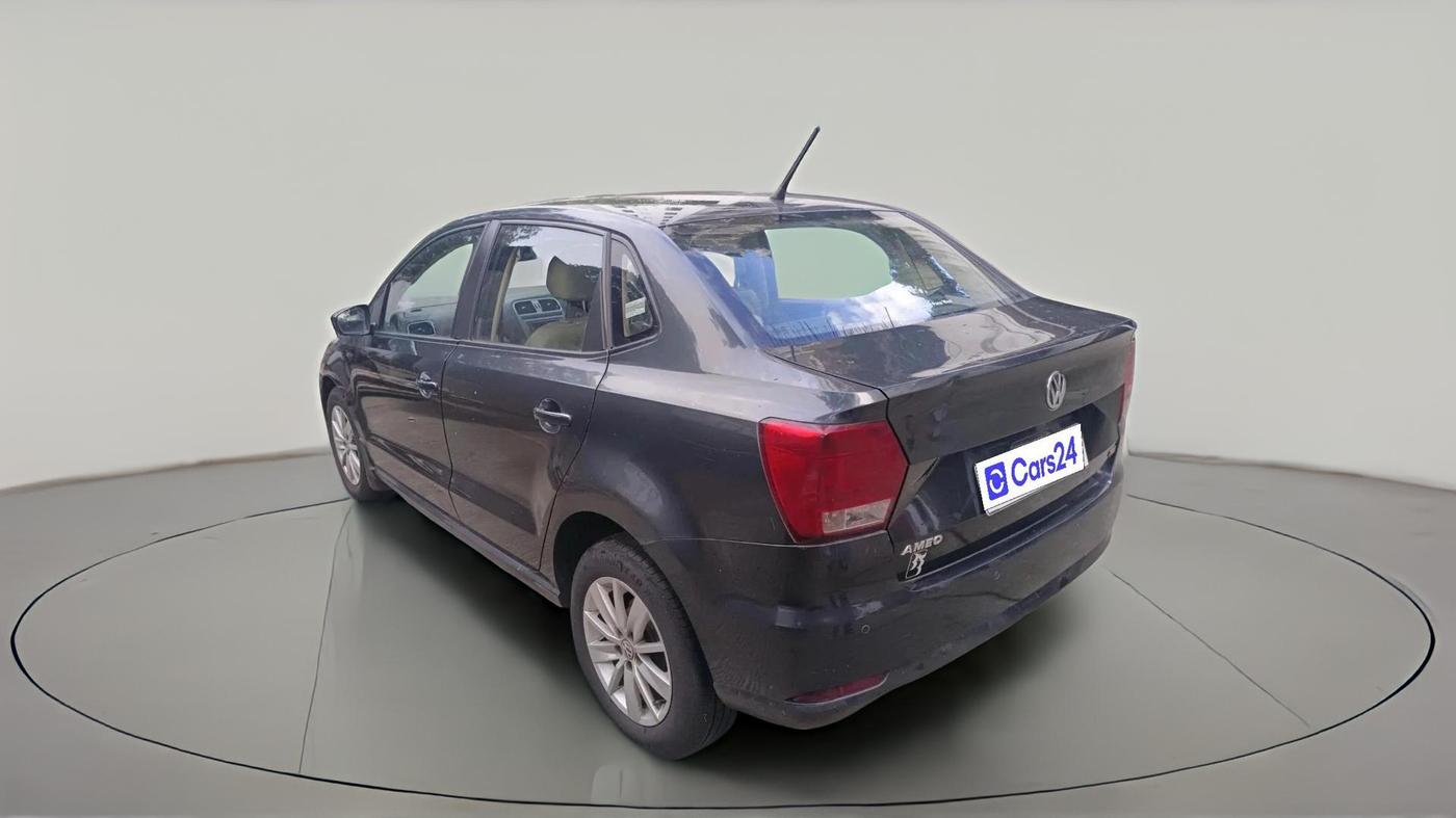 2016 Volkswagen Ameo HIGHLINE DSG 1.5 DIESEL , Diesel, Automatic, 1,25,971 km, exterior