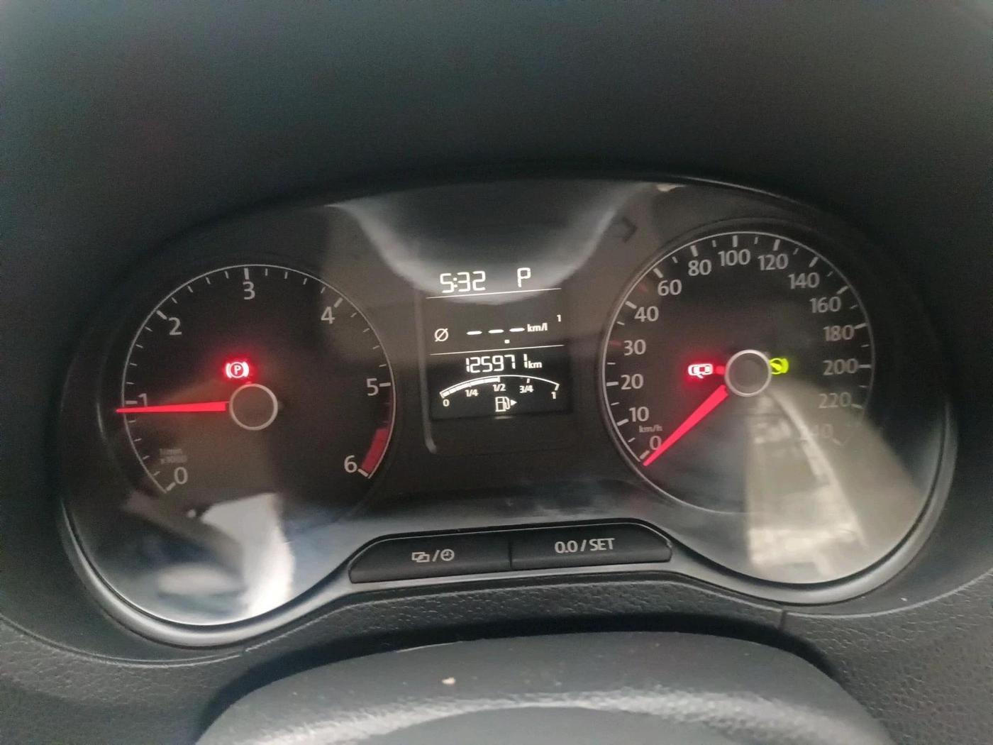 2016 Volkswagen Ameo HIGHLINE DSG 1.5 DIESEL , Diesel, Automatic, 1,25,971 km, interior