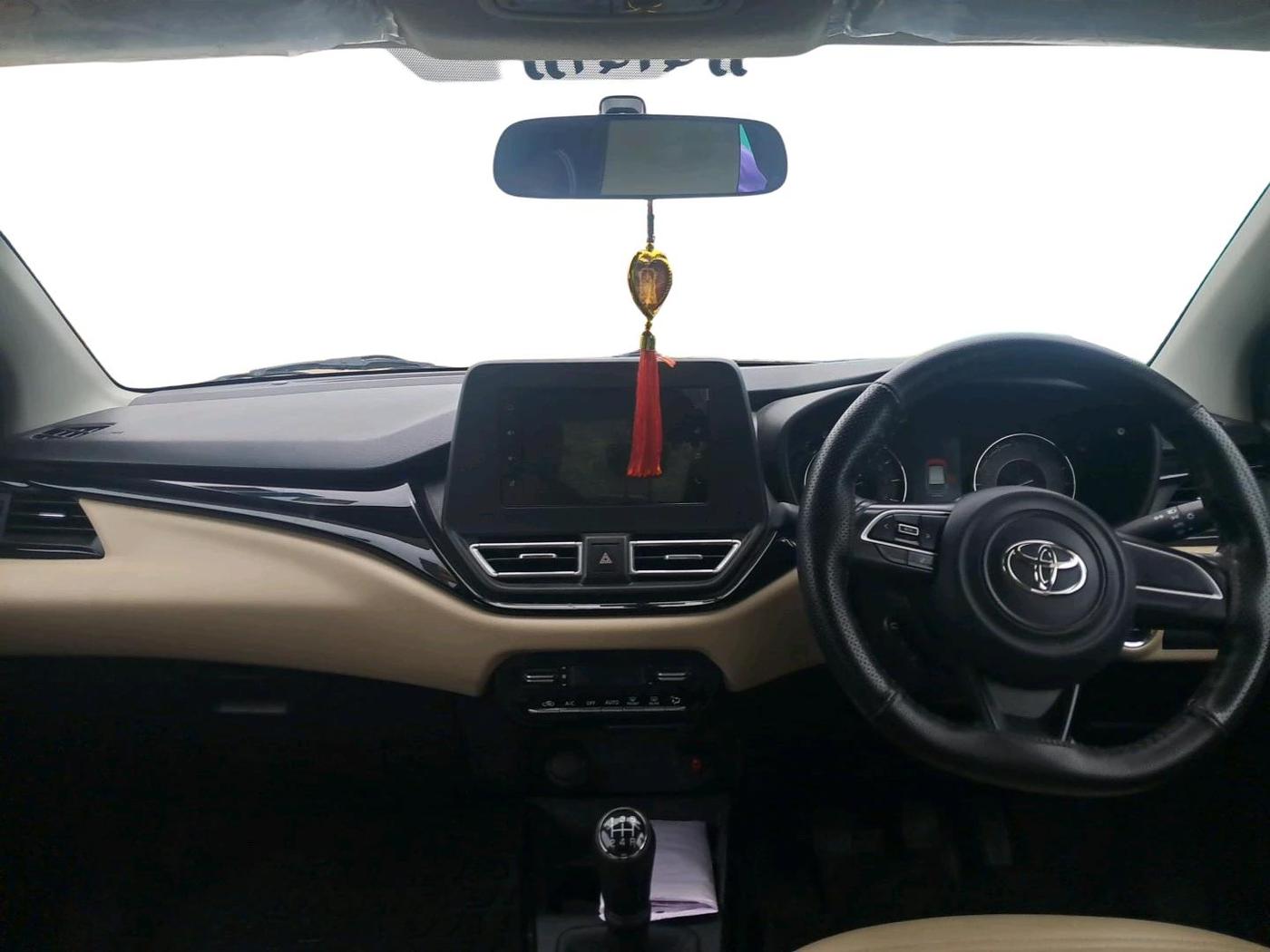 2023 Toyota Glanza G E-CNG, CNG, Manual, 25,215 km, interior