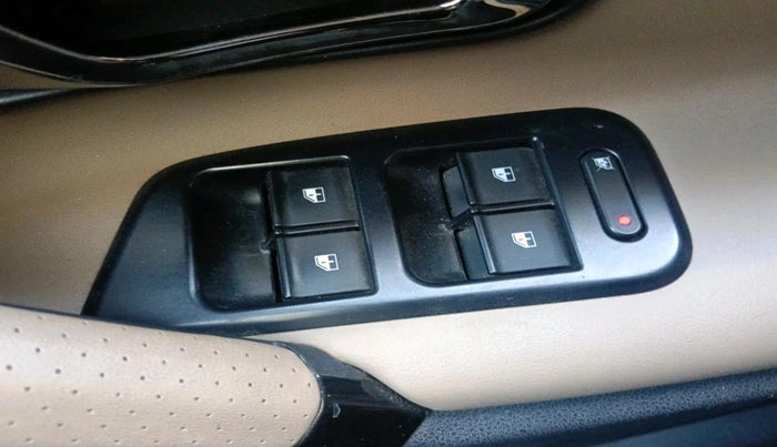 2022 Tata Harrier XZA PLUS 2.0L KAZIRANGA, Diesel, Automatic, 34,454 km, interior