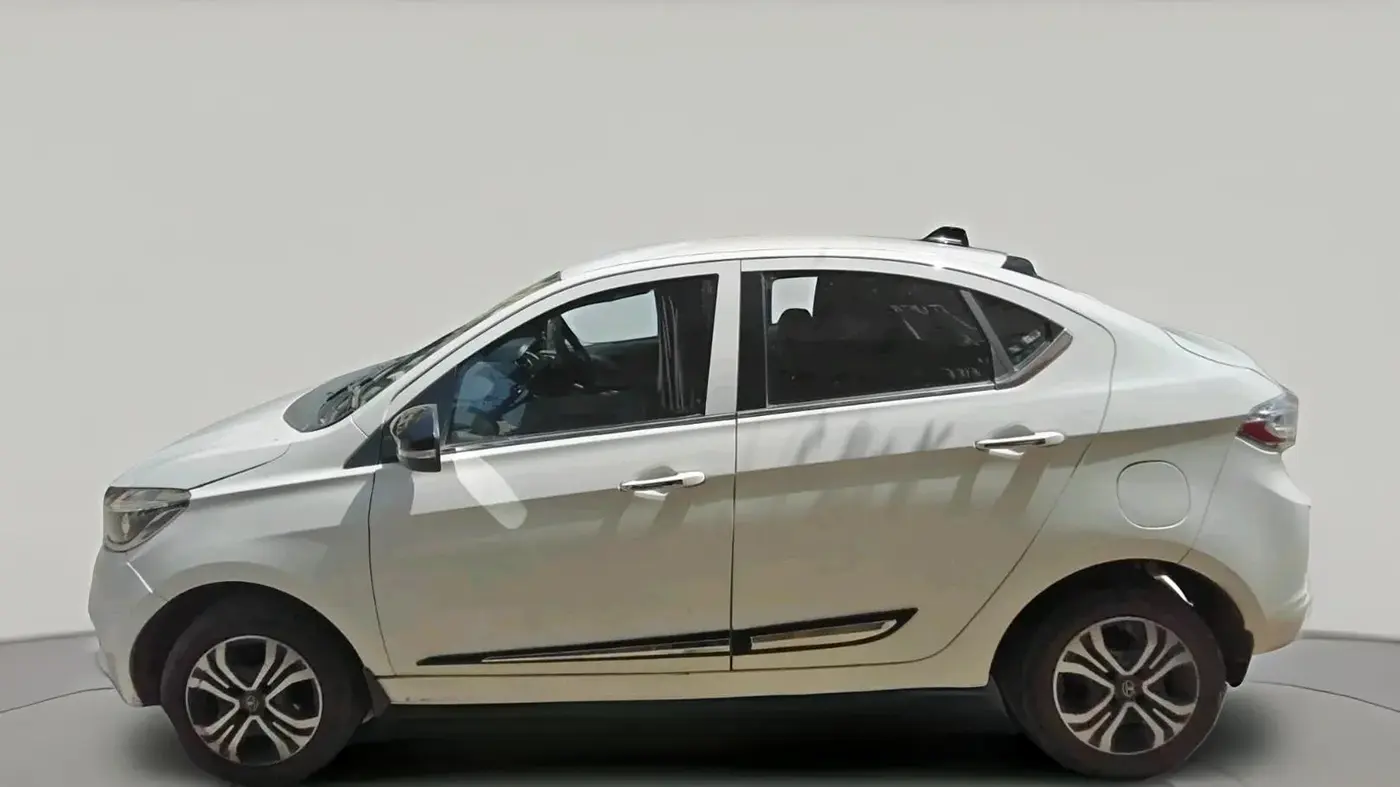 2023 Tata TIGOR XZ PLUS CNG, CNG, Manual, 39,205 km, exterior