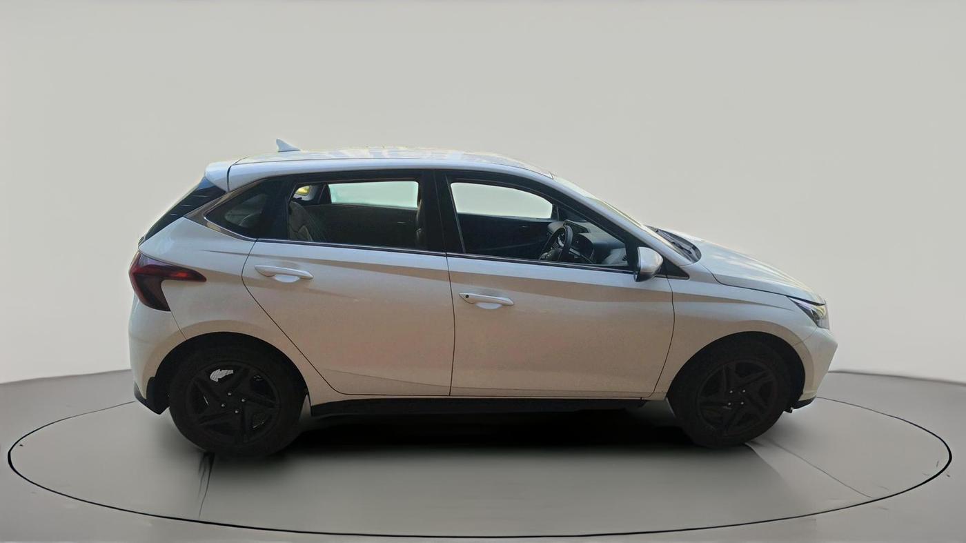 2021 Hyundai NEW I20 SPORTZ 1.2 MT, Petrol, Manual, 16,203 km, exterior