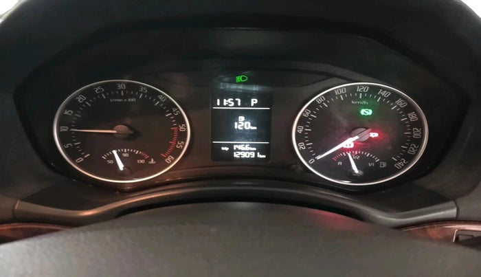 2011 Skoda Laura ELEGANCE 2.0 TDI CR AT, Diesel, Automatic, 1,29,091 km, interior