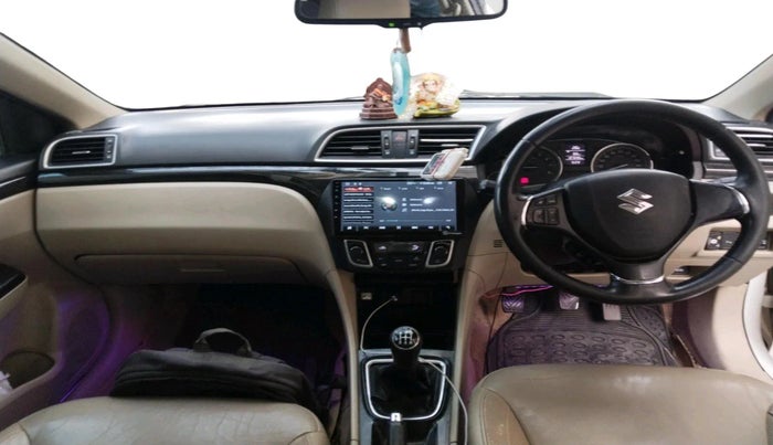 2015 Maruti Ciaz ZXI, CNG, Manual, 1,07,447 km, interior