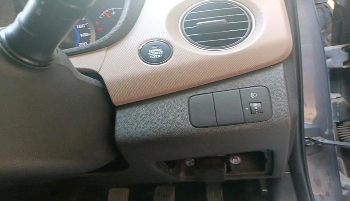 2015 Hyundai Grand i10 ASTA 1.2 KAPPA VTVT, Petrol, Manual, 88,628 km, interior