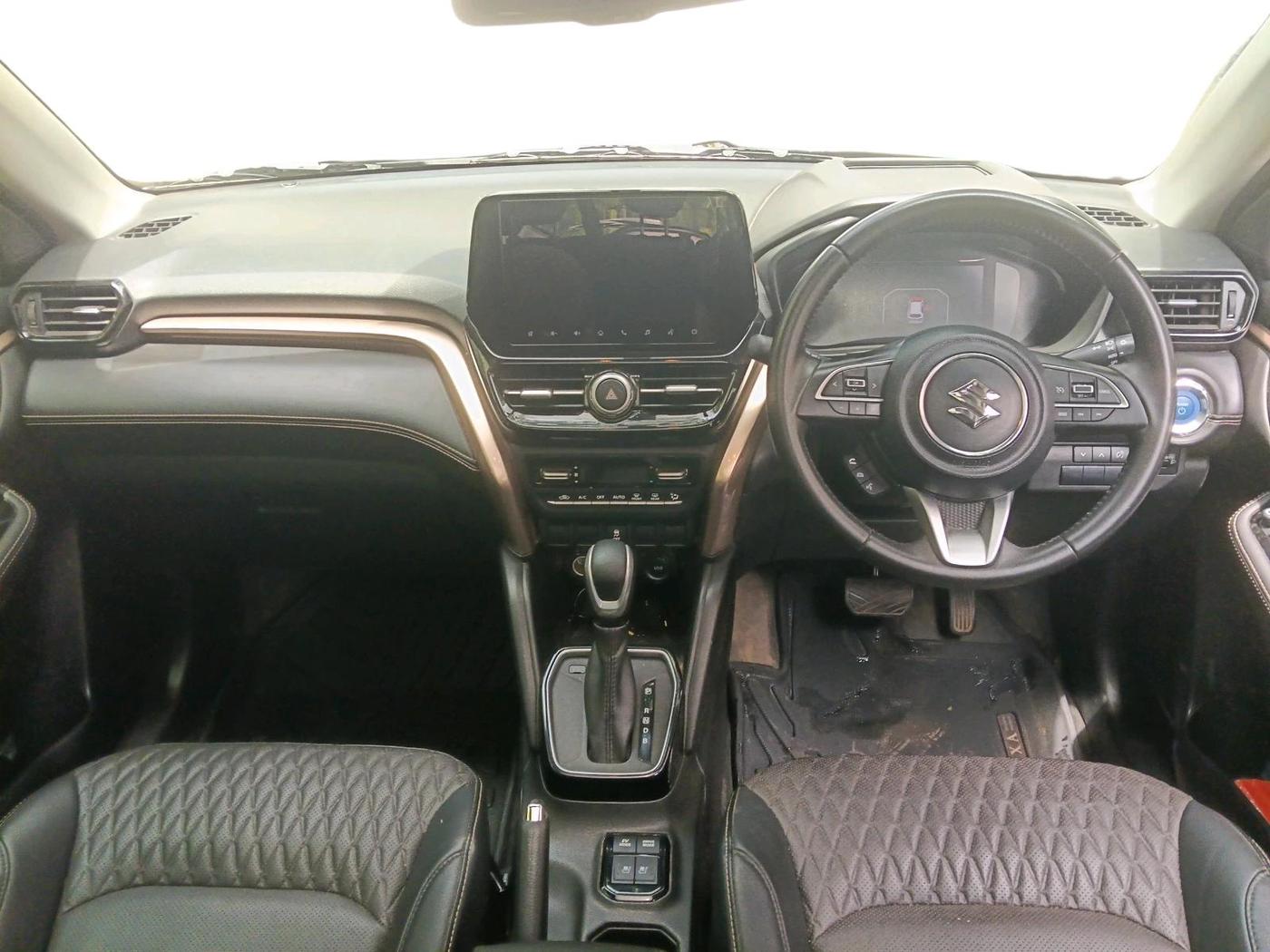 2025 Maruti Grand Vitara ALPHA PLUS HYBRID ECVT, Hybrid, Automatic, 24,245 km, interior