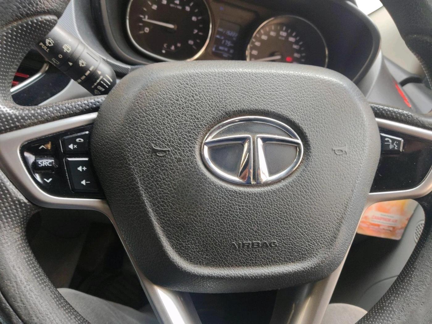 2017 Tata NEXON XZ PLUS PETROL, Petrol, Manual, 1,15,978 km, interior