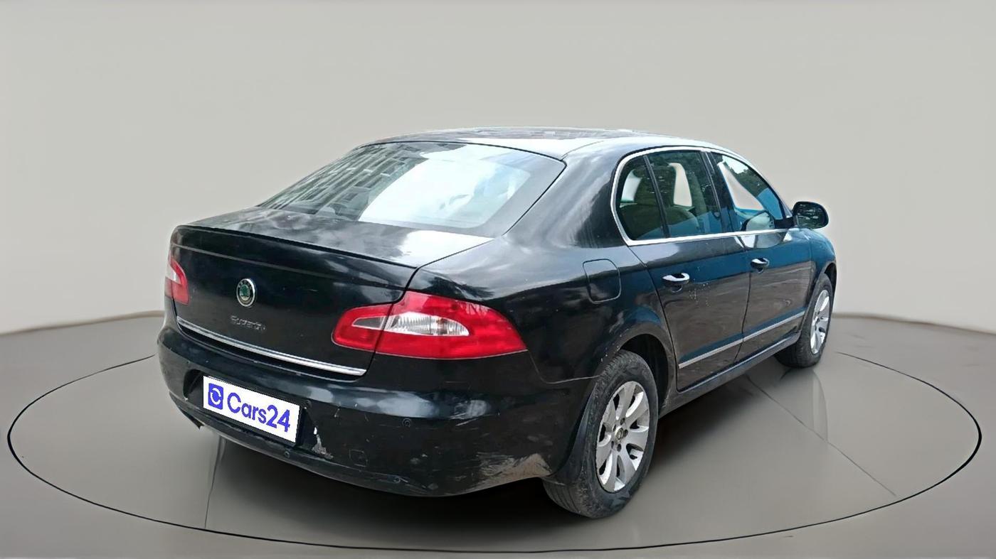 2011 Skoda Superb ELEGANCE 1.8 TSI MT, Petrol, Manual, 57,265 km, exterior