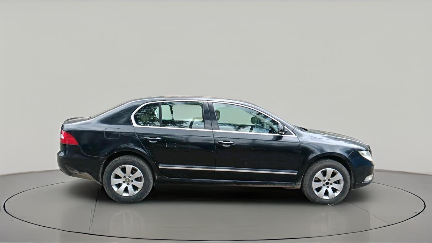 2011 Skoda Superb ELEGANCE 1.8 TSI MT, Petrol, Manual, 57,265 km, exterior