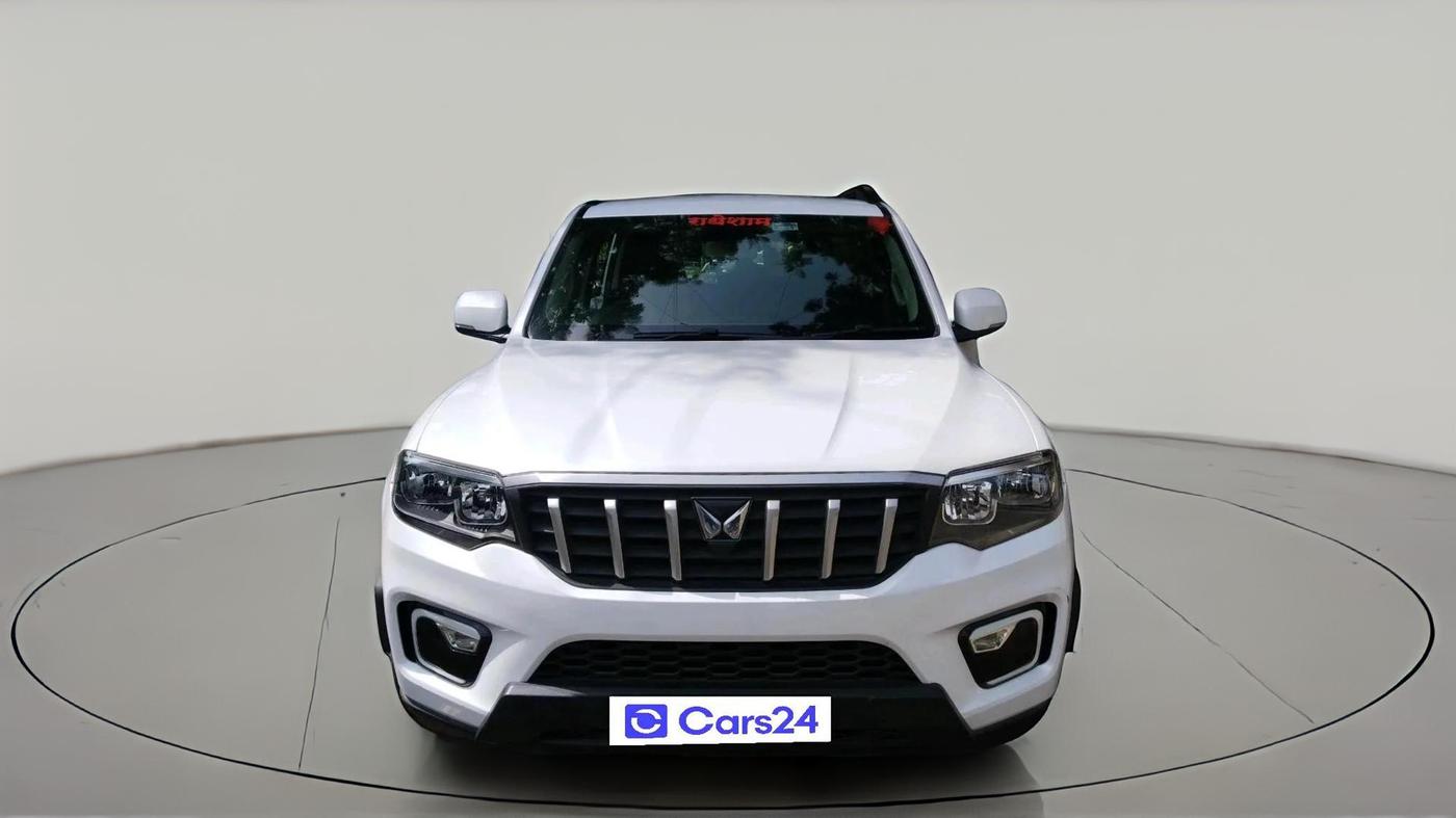 2024 Mahindra SCORPIO-N Z4 DIESEL MT 2WD 7 STR, Diesel, Manual, 18,618 km, exterior