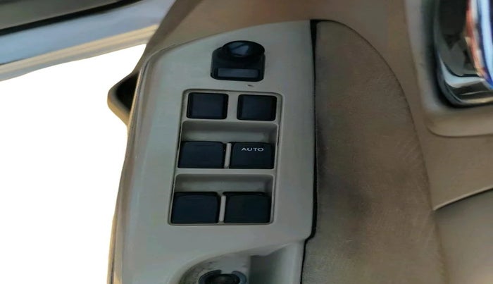 2016 Maruti Ertiga VXI CNG, CNG, Manual, 1,88,245 km, interior