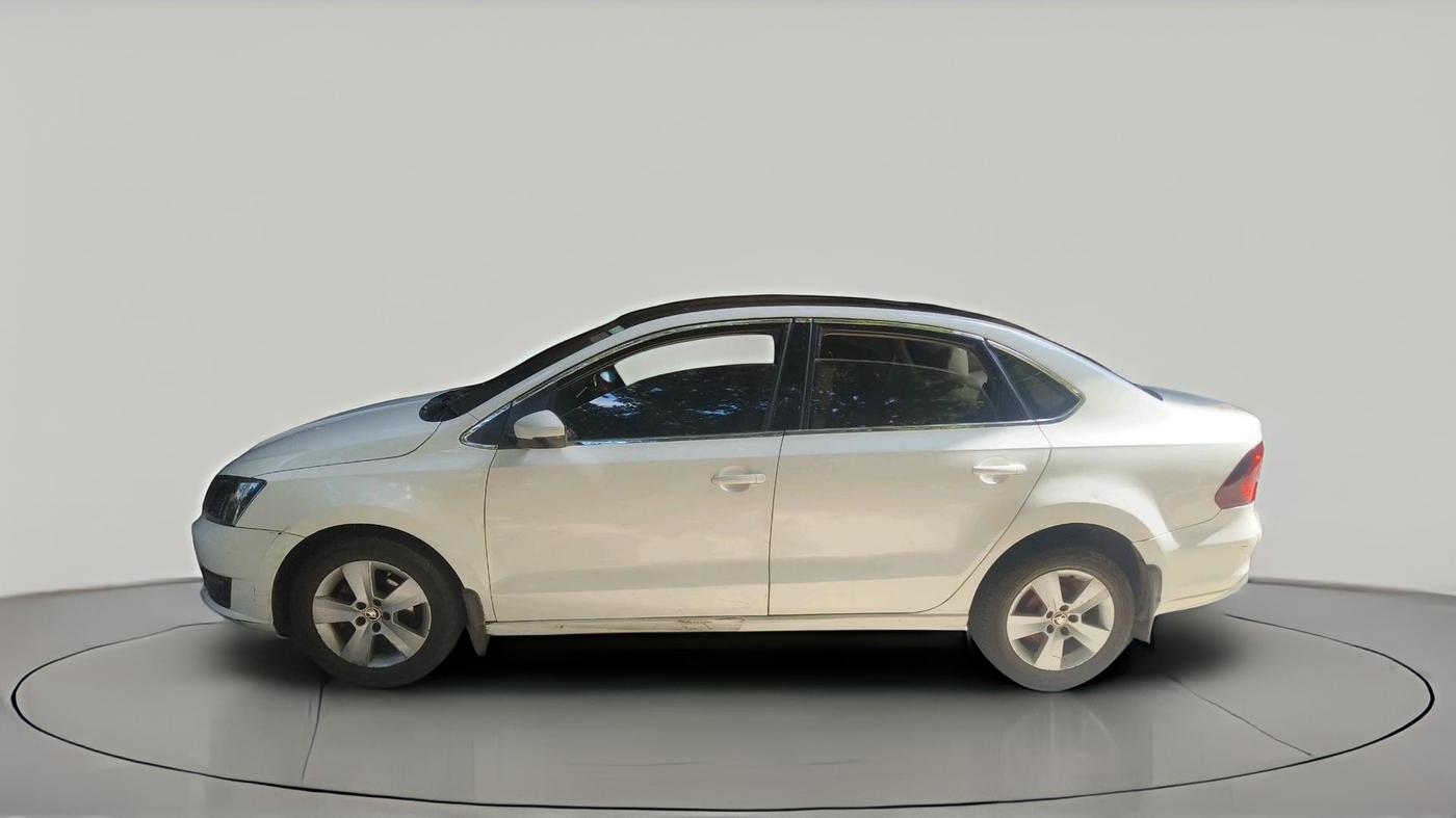 2018 Skoda Rapid AMBITION 1.5 TDI AT, Diesel, Automatic, 82,165 km, exterior
