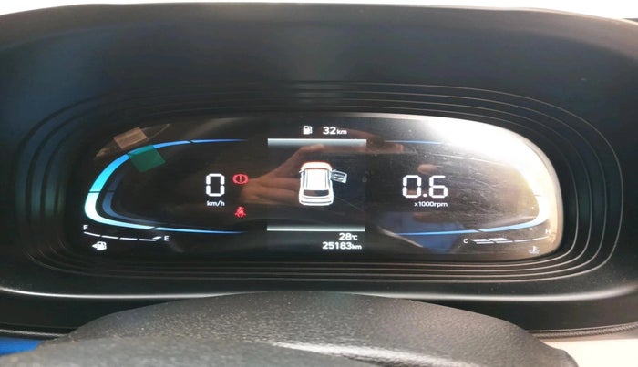 2022 Hyundai VENUE S(O) 1.2, CNG, Manual, 25,183 km, interior