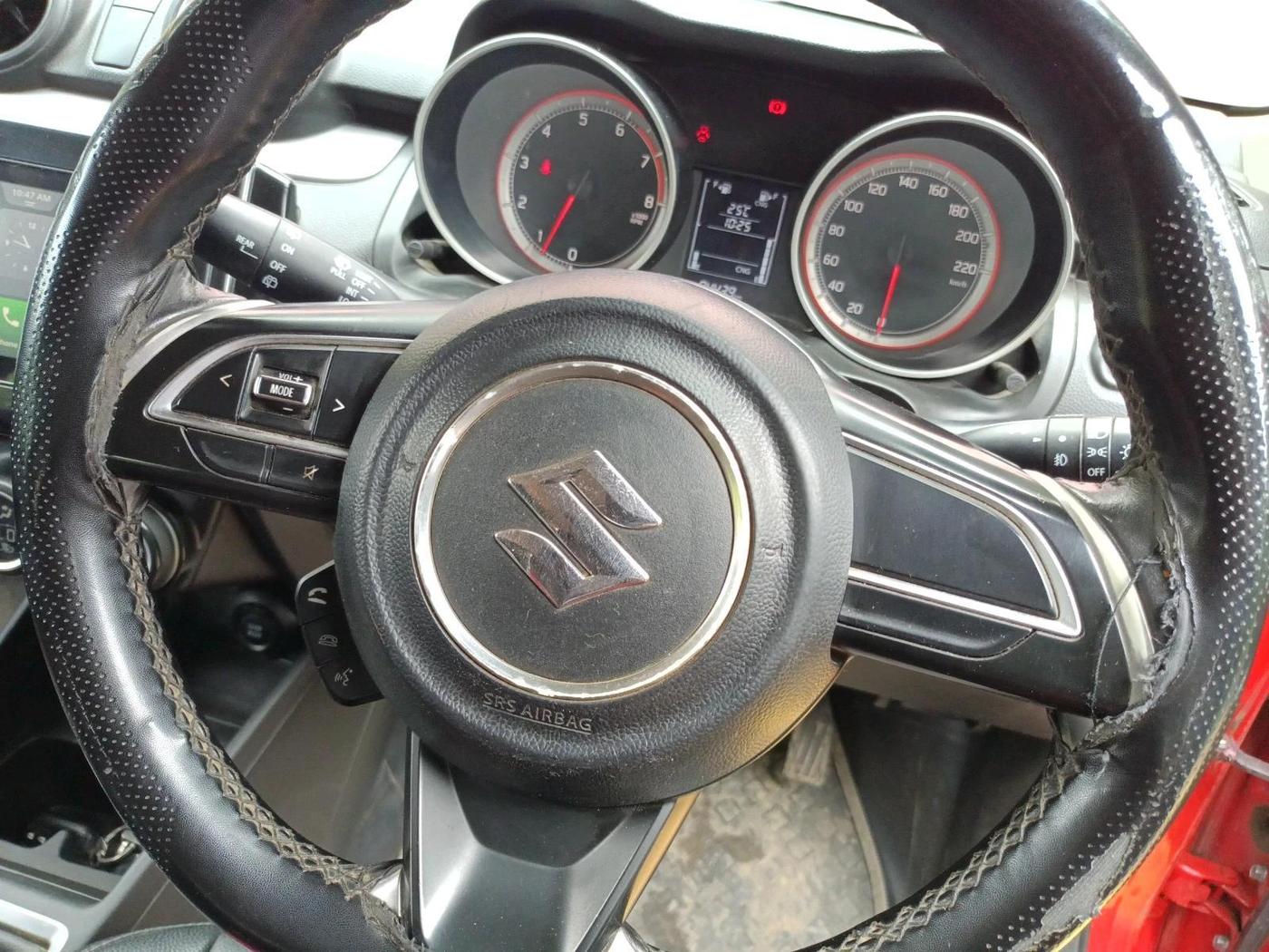 2022 Maruti Swift ZXI CNG, CNG, Manual, 84,439 km, interior