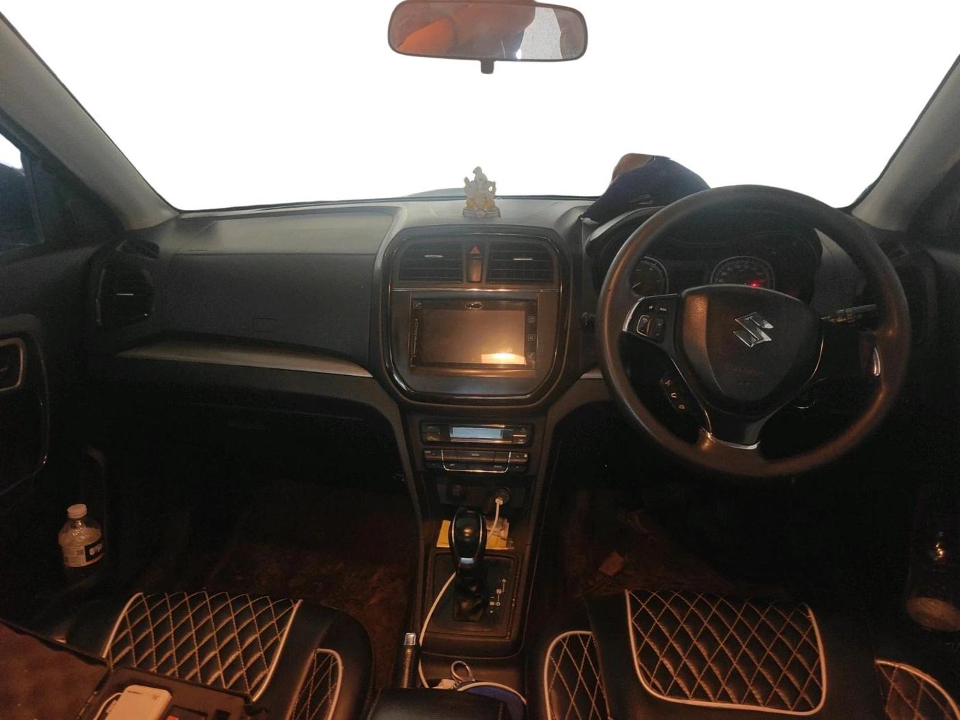 2018 Maruti Vitara Brezza ZDI PLUS AMT, Diesel, Automatic, 1,86,159 km, interior