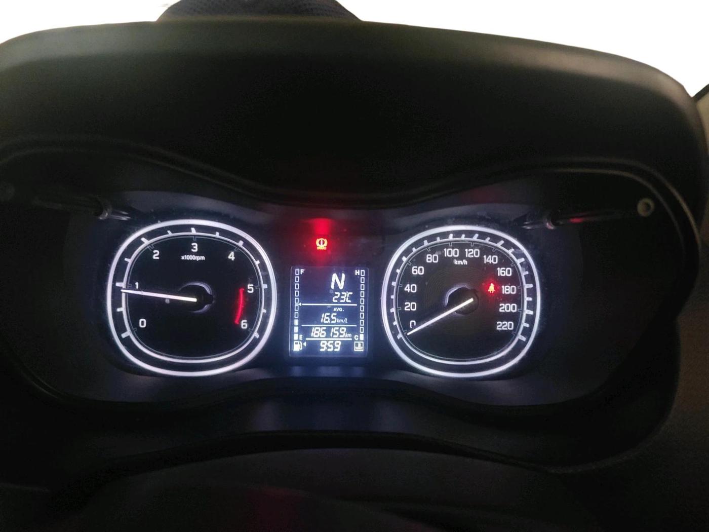 2018 Maruti Vitara Brezza ZDI PLUS AMT, Diesel, Automatic, 1,86,159 km, interior