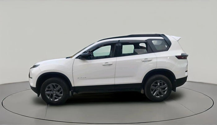 2024 Tata Safari PURE PLUS S, Diesel, Manual, 35,952 km, exterior