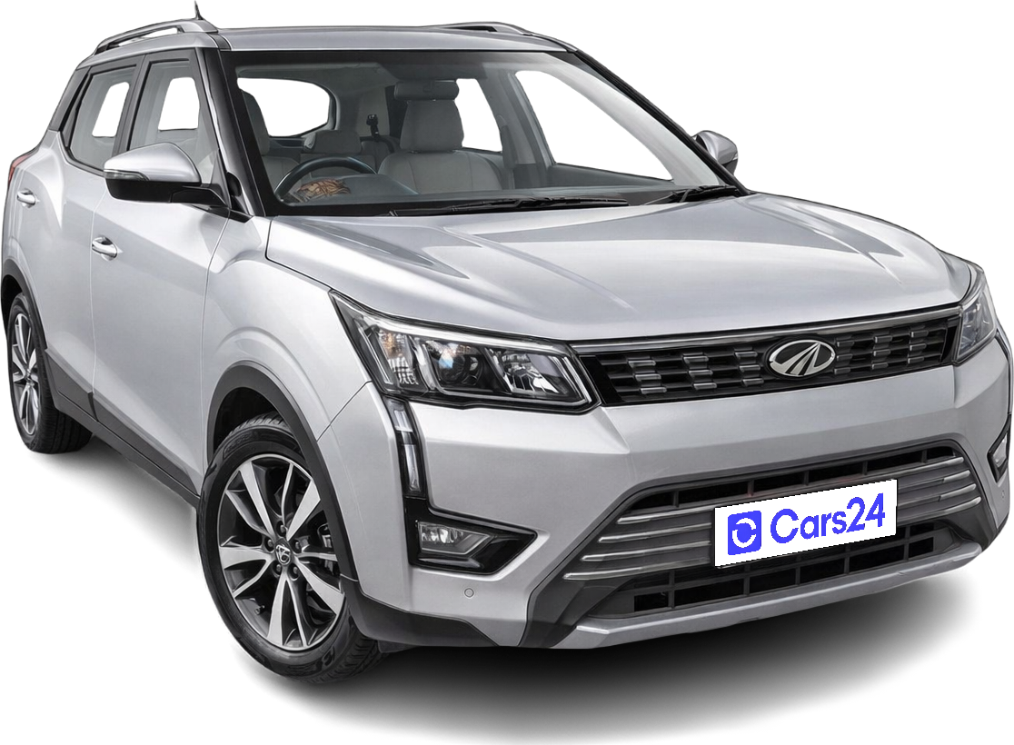 2019 Mahindra XUV300 - SUV - Petrol - Manual - ₹7.88 lakh