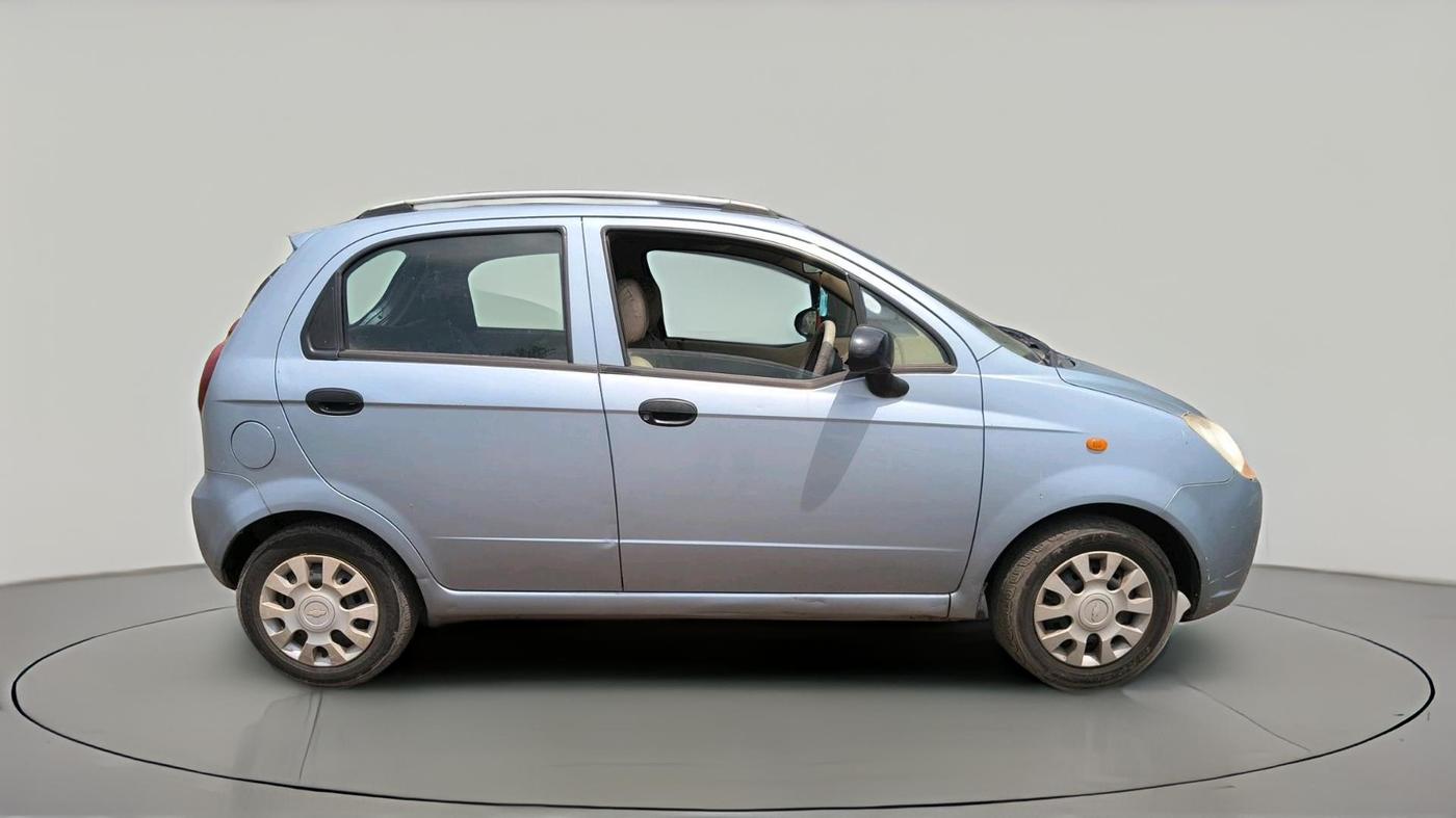 2011 Chevrolet Spark LT 1.0, Petrol, Manual, 1,26,755 km, exterior