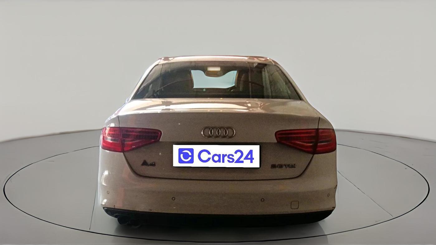 2013 Audi A4 2.0 TDI, Diesel, Automatic, 64,089 km, exterior