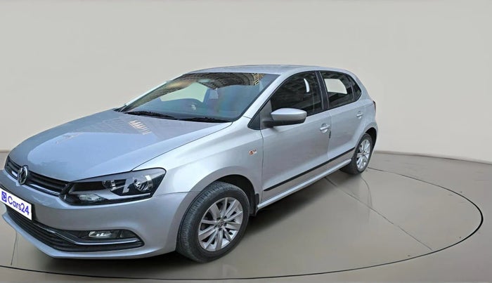 2015 Volkswagen Polo HIGHLINE1.5L, Diesel, Manual, 1,30,225 km, exterior