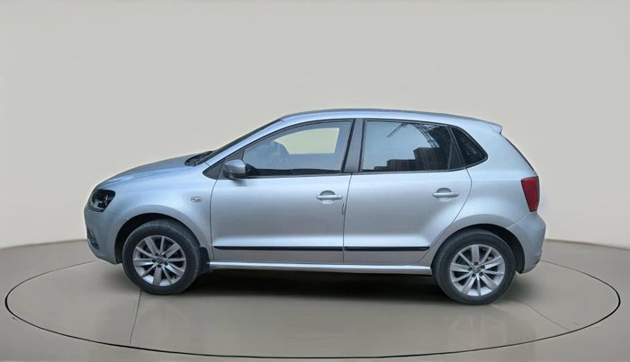 2015 Volkswagen Polo HIGHLINE1.5L, Diesel, Manual, 1,30,225 km, exterior