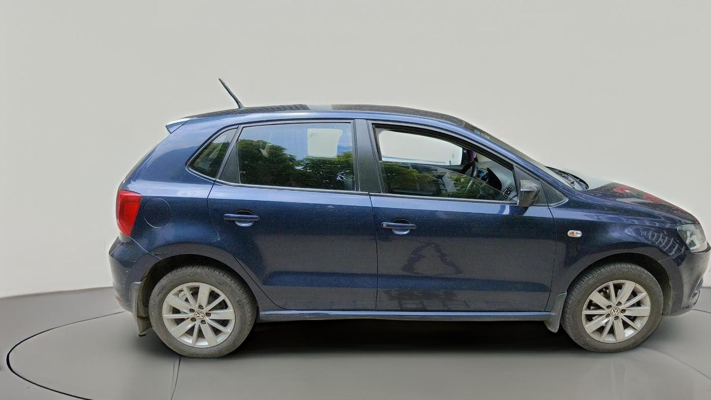 2015 Volkswagen Polo HIGHLINE1.2L, Petrol, Manual, 85,427 km, exterior