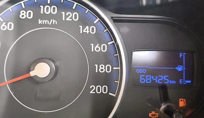2016 Hyundai i10 MAGNA 1.1, CNG, Manual, 68,425 km, interior